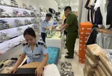 Hàng hiệu nhái Nike, Gucci, Hermes ... bị "điểm mặt"