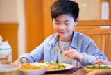 Cha mẹ cần lưu ý gì trong chế độ dinh dưỡng của trẻ tuổi dậy thì?