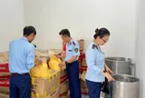 Gia Lai: Hơn 3,4 tấn mỹ phẩm 'kem trộn' sản xuất trái phép bị Đội QLTT số 2 phát hiện trước khi đưa ra thị trường