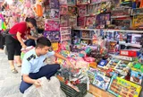 Hà Nội: Tiêu hủy gần 1.500 sản phẩm vi phạm trong cao điểm trước thềmTết Trung thu