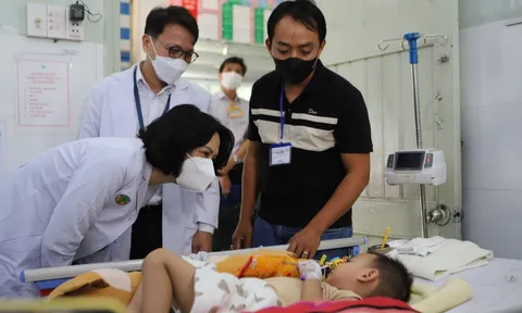 Bộ Y tế cảnh báo nguy cơ dịch tay chân miệng tăng nặng do chủng EV71