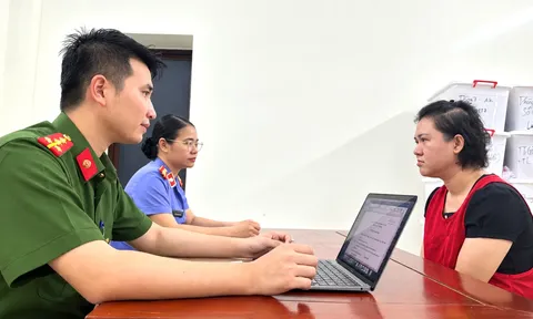 Nghệ sĩ Quyền Linh lên tiếng về thông tin liên quan đường dây làm giả hơn 1 triệu viên An Cung phòng đột quỵ