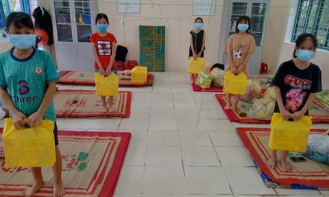 TP Huế: Nhiều phụ huynh bức xúc vì yêu cầu tự test nhanh Covid-19 cho học sinh tiểu học