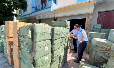 Bắc Ninh: Triệt phá kho hàng hơn 20 tấn nước hoa, mỹ phẩm nghi giả mạo nhãn hiệu