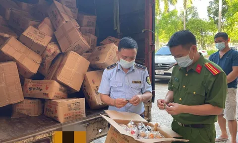 Đến hẹn lại lên: Bánh Trung thu không xuất xứ nô nức tràn vào thị trường nội địa