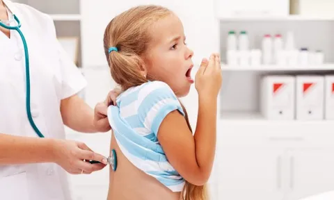 Điều trị và phòng ngừa nhiễm Adenovirus ở trẻ như thế nào?