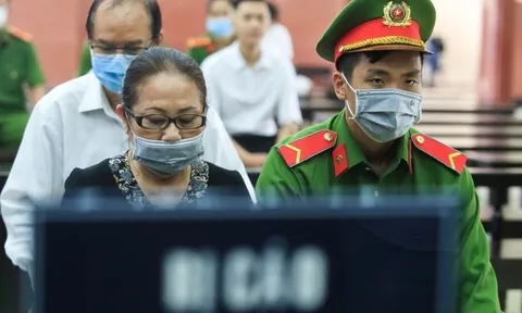 Vụ hoán đổi “đất vàng” ở TPHCM: Tòa yêu cầu triệu tập bác sĩ giám định tâm thần cho bà Bạch Diệp