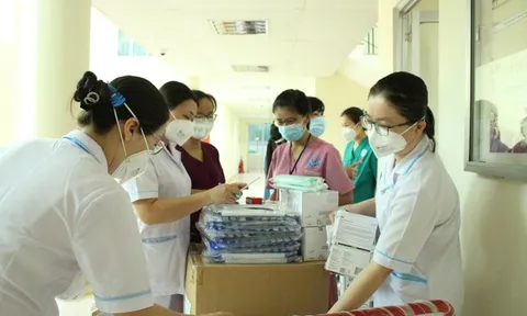 Sự chênh lệch lương giữa các cơ sở y tế đang ảnh hưởng đến sự công bằng trong lao động