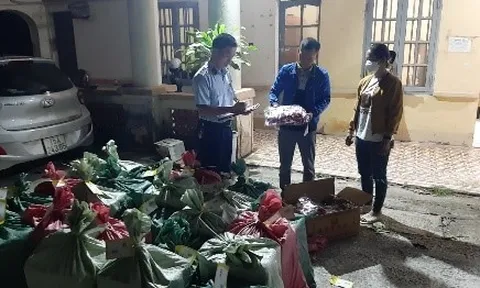 Lạng Sơn: Phát hiện số lượng lớn đồ ăn vặt 'hot' Tiktok nhập lậu chờ tiêu thụ