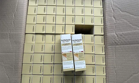 Phát hiện hơn 5.000 lọ mỹ phẩm nhập lậu tại cơ sở thuộc Công ty Ngân Korea ở Gia Lâm
