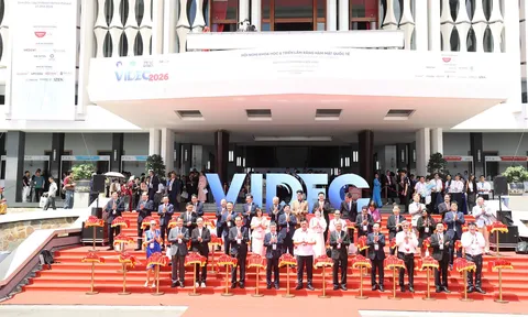 Hơn 2.000 chuyên gia dự hội nghị nha khoa quốc tế tại TPHCM