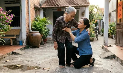 Người cao tuổi cần làm gì sau khi bị té ngã?