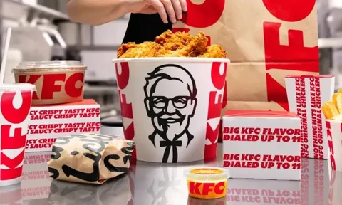 KFC triển khai chương trình tái định vị toàn cầu, chiếc xô gà thương hiệu trở thành trung tâm nhận diện