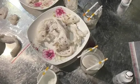 Dùng hàn the sản xuất bánh cuốn dai, giòn, một đối tượng bị khởi tố