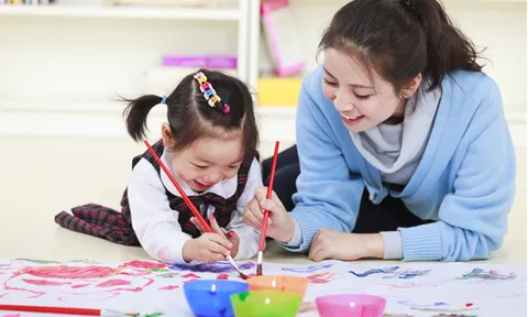 “Chung sống hòa bình” với bọn trẻ trong giãn cách