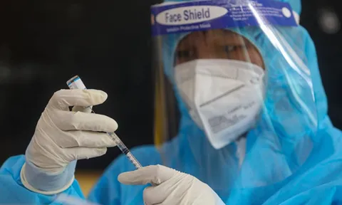 Khẳng định: Mũi vaccine thứ 3 giúp tăng cường hiệu quả ngăn ngừa COVID-19