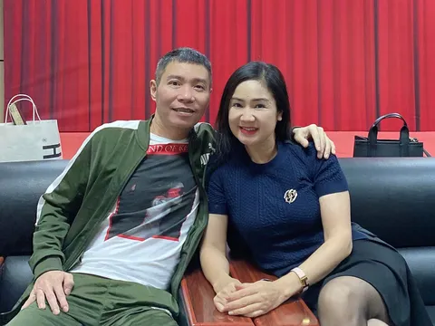 NSND Công Lý đi làm trở lại sau thời gian trị bệnh