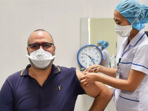 Thời gian ủ bệnh của biến thể Omicron là bao lâu?