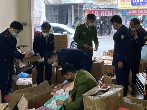 Những vụ triệt phá cơ sở sản xuất mỹ phẩm giả quy mô lớn 2021