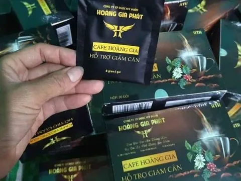 Hà Nội: Thu giữ gần 2.000 hộp 'Cafe Hoàng Gia' giảm cân có thành phần gây ngộ độc