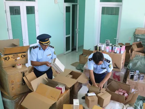 Quảng Bình: Thu giữ hơn 33.000 sản phẩm không có nguồn gốc