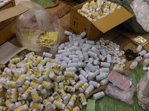 Chú trọng ứng dụng công nghệ đẩy lùi vấn nạn thuốc, thực phẩm chức năng giả