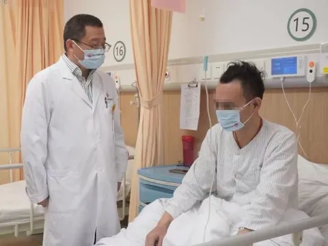 Người đàn ông mắc 2 loại ung thư, thứ này trong nhà chứa 'chất độc thế kỷ'