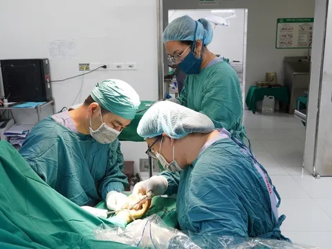 Phú Thọ: Phẫu thuật cho bệnh nhân mắc hội chứng ống cổ tay