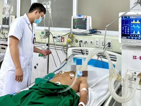 Điều trị cho nam bệnh nhân mắc uốn ván do ủ bệnh thời gian dài