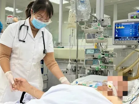 Điều trị cho 1 bệnh nhân với nhiều biến chứng nguy hiểm do tự ý điều trị bệnh gout tại nhà