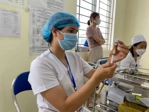 Bộ Y tế ban hành "Kế hoạch triển khai chiến dịch tiêm chủng vaccine phòng, chống dịch sởi năm 2025"