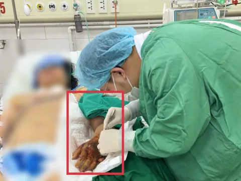 Sốc nhiễm khuẩn nặng sau khi tiêm thuốc ở phòng khám tư