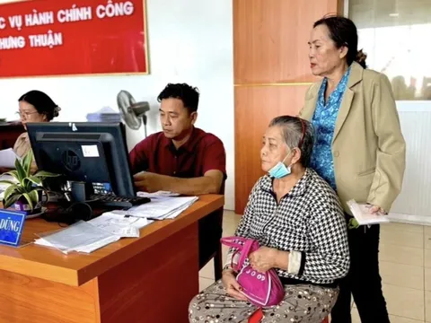 Đề xuất người 60 tuổi nhận trợ cấp hưu trí xã hội 500.000 đồng/tháng thay vì 75 tuổi