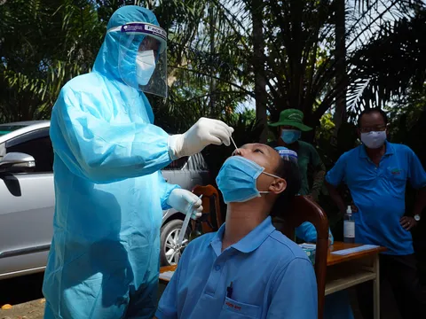 Kích hoạt lại các bệnh viện dã chiến ở Sài Gòn