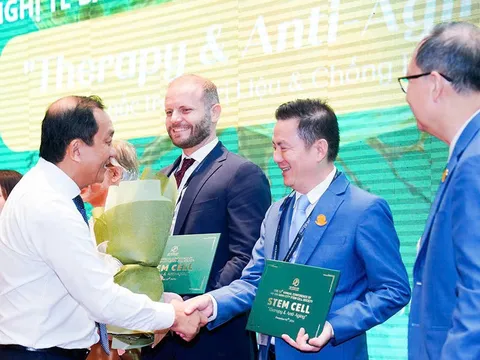 Bước đột phá mới trong điều trị chống lão hóa bằng tích hợp tế bào gốc