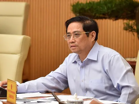 Thủ tướng: Tiêm vắc xin miễn phí cho toàn dân, dứt khoát là như vậy