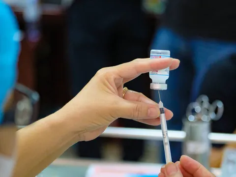 Vụ tiêm nhầm vaccine ngừa COVID-19 cho 18 trẻ sơ sinh: Sở Y tế Hà Nội nói gì?